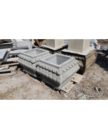 Квіткарка бетонна К-4 (90 кг 54*54*41)