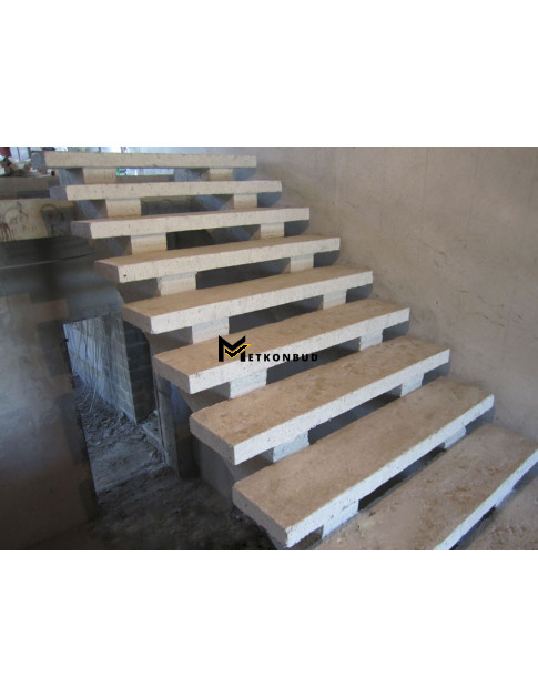 Бетонні проступи 1500х350х40 мм Бетонні проступи 1500х350х40 мм